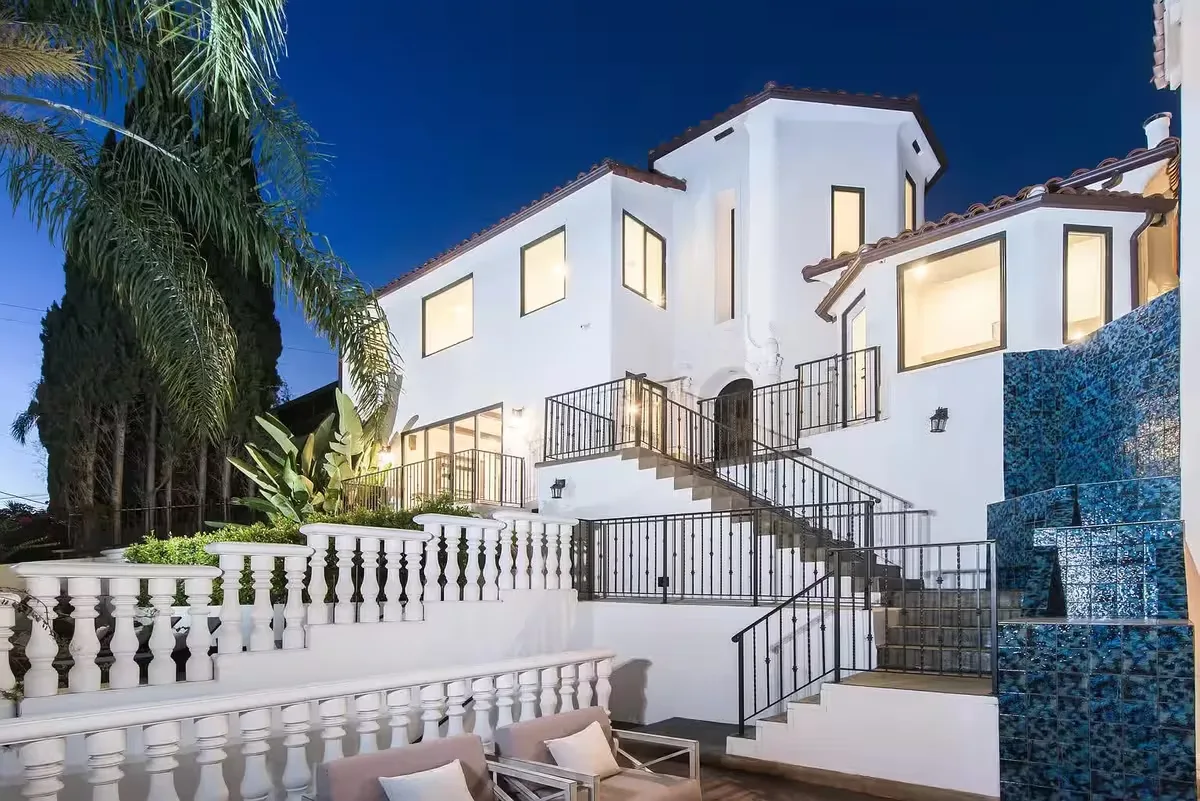 Hollywood Hills Recovery residence exterior at dusk