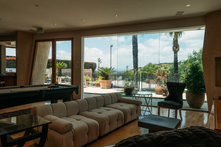 Studio City recovery center